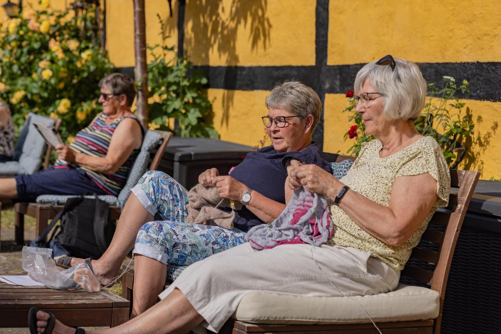 Pension Slaegtsgaarden Allinge-Sandvig Exterior foto